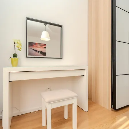 With Parking Space - Lozice, - 22215 Appartement *